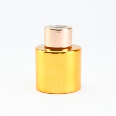 parfumflesje-cylinder-goud-met-rose-gold-schroefdop-50-ml.jpg id=