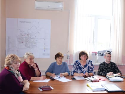 В Администрации Монастырщинского района прошло еженедельное рабочее совещание