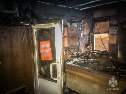 Ночью в Смоленской области сгорели два торговых павильона