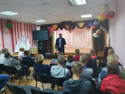 Артём Туров посетил школы-интернаты Смоленской области