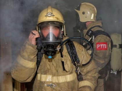 Четыре гаража выгорели во 2-ом Киевском переулке Смоленска