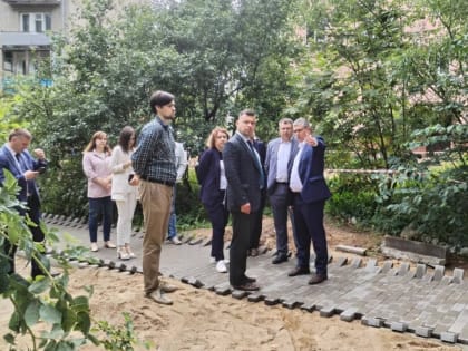 «Главное – не подвести жителей!». Александр Зеленский о ремонте дворовых территорий в Смоленске