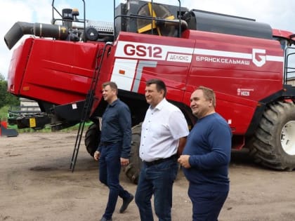Депутаты облдумы с рабочим визитом посетили Сметанинскую птицефабрику