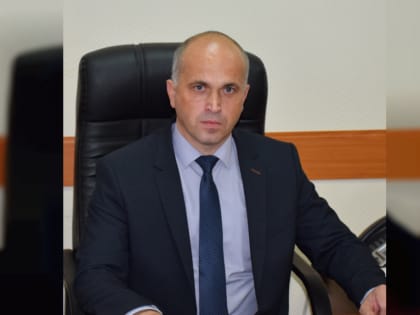 Мошенники создали фейковый аккаунт главы Краснинского района