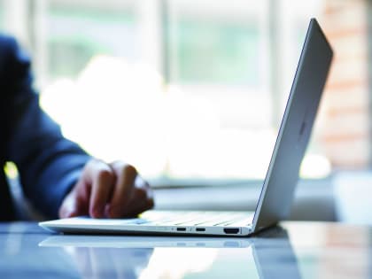 Смоленские налоговики приглашают на вебинар по вопросам налогообложения и использования типовых уставов