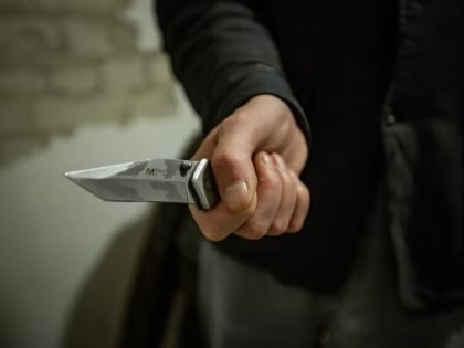 Ударил в лицо. В Смоленской области конфликт знакомых закончился поножовщиной