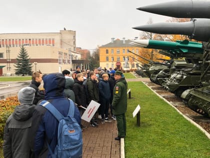 В Смоленске провели молодёжную патриотическую акцию «День призывника»