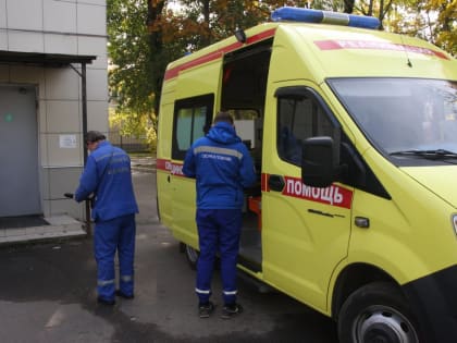 Сибирячка невольно врезалась лицом в прозрачную стену магазина «Marmalato»