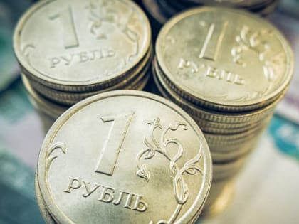 Юрист Юлия Попова отметила, что рубль получит поддержку от новых ограничений