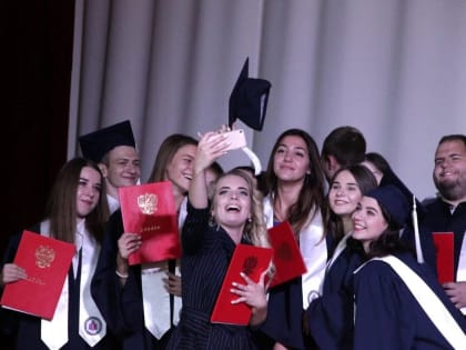 Жизнь после вуза. Где работают выпускники?