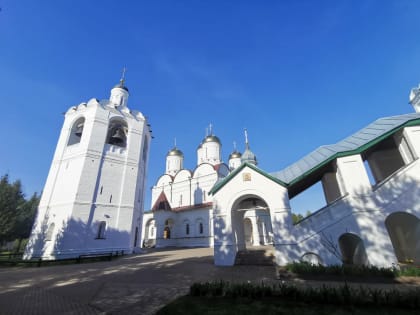 Митрополит Исидор совершил вечернее богослужение в Свято-Троицком Болдином мужском монастыре