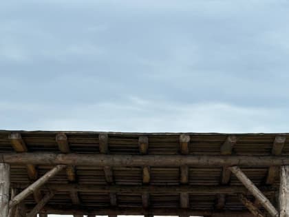 Лучшие работники фермерского хозяйства Олега Ивановича Шманькова - тракторист Геннадий Анатольевич Родченков и водитель Юрий Михайлович Савин