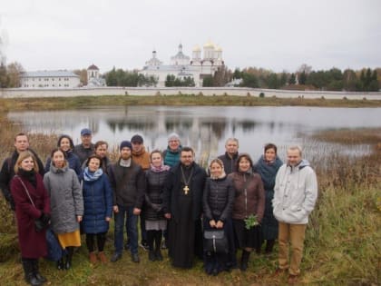 Паломничество участников киноклуба храма Новомучеников Церкви Русской