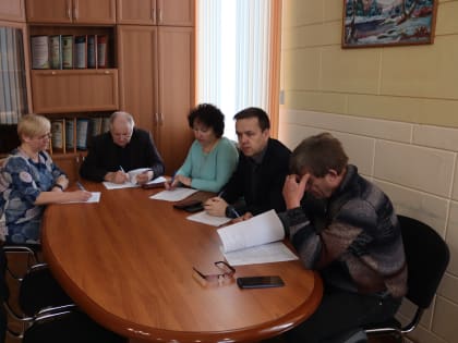 В Администрации Монастырщинского района прошла еженедельная планерка