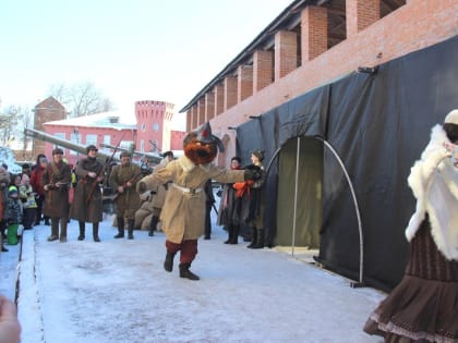 Спектакль о будёновке показали в Смоленске