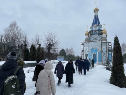 Архипастырь возглавил престольные торжества храма в честь иконы Божией Матери «Взыскание погибших» в д. Соловьево