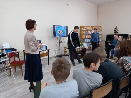 Конкурсно-игровая программа «Новогодний переполох»