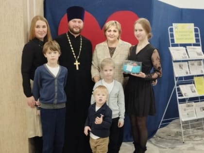 В Смоленском районе открыт Год семьи!