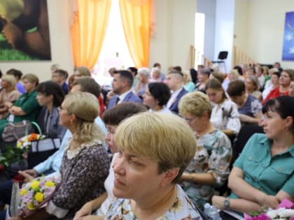 В Рославльском районе прошел августовский педагогический совет
