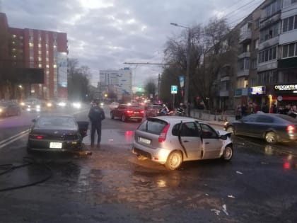 Полиция ищет очевидцев смертельного ДТП на Кирова в Смоленске