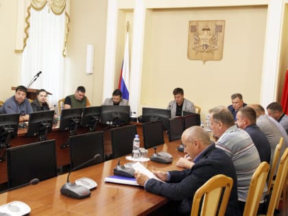 Депутаты горсовета обсудили актуальные вопросы городского хозяйства