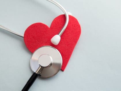 Доктор Забелян: боль верхней части живота может быть симптомом проблем с сердцем