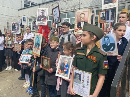 В школах Смоленска проходит акция «Бессмертный полк»