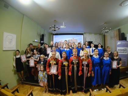 В Смоленске состоялся концерт-лекция «Славянская Европа»