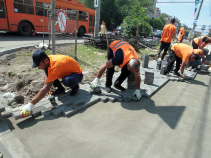 Старую тротуарную плитку хотят использовать по-новому