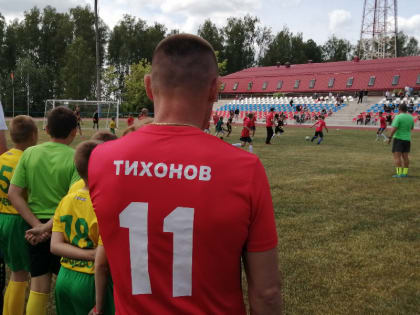 Легенды «Спартака» Титов, Тихонов и Аленичев сыграли в футбол в Смоленской области