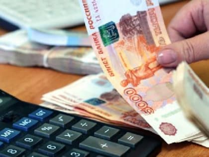 Средняя зарплата россиян увеличилась в июле на 3,5 процента