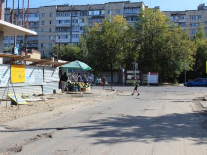 Активисты забраковали ремонт дорог в Ленинском районе