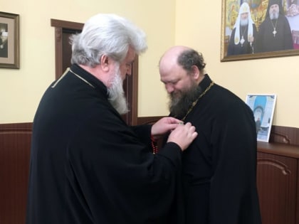 Епископ Сергий вручил Патриаршие награды клирикам Вяземской епархии
