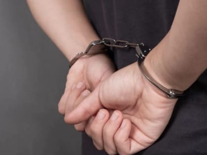 В Смоленске продлили срок содержания под стражей экс-начальнику департамента