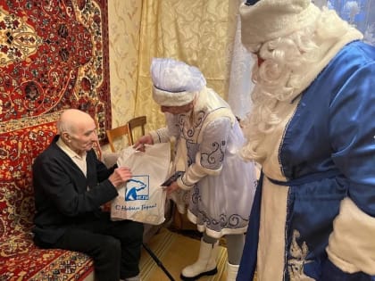 Единороссы поздравили с Новым годом каждого ветерана Великой Отечественной войны на Смоленщине
