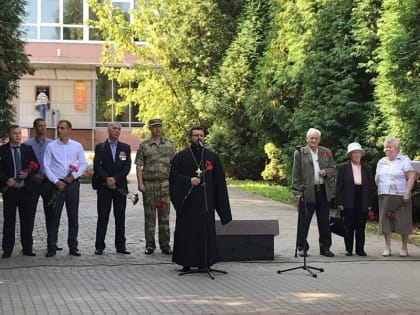 Акция ко Дню солидарности в борьбе с терроризмом прошла в Смоленске