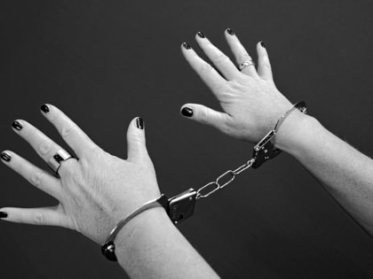 Полиция раскрыла дело о краже из частного дома в Угранском районе