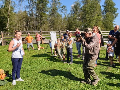 Ирина Кожанова посетила праздник зубра в Смоленском поозерье