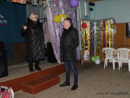 Глава Духовщинского муниципального округа Виктор Молотков продолжает знакомиться с работой учреждений культуры и образования.