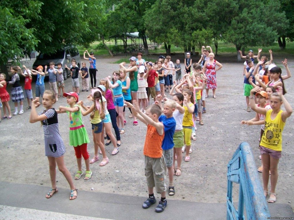 Детский лагерь при школе