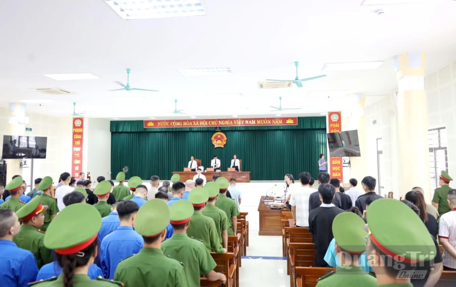 Quang cảnh phiên tòa sơ thẩm xét xử vụ án xảy ra tại nhà hàng King Club - Ảnh: V.Minh