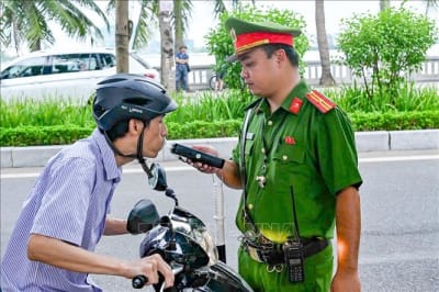 Ngày 31/8, xử lý 2.513 trường hợp vi phạm nồng độ cồn