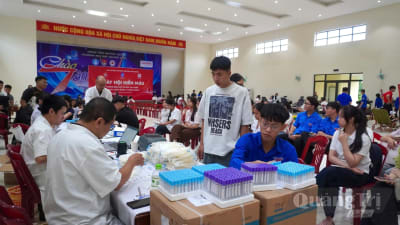 Tiếp nhận 370 đơn vị máu tại Ngày hội hiến máu tình nguyện