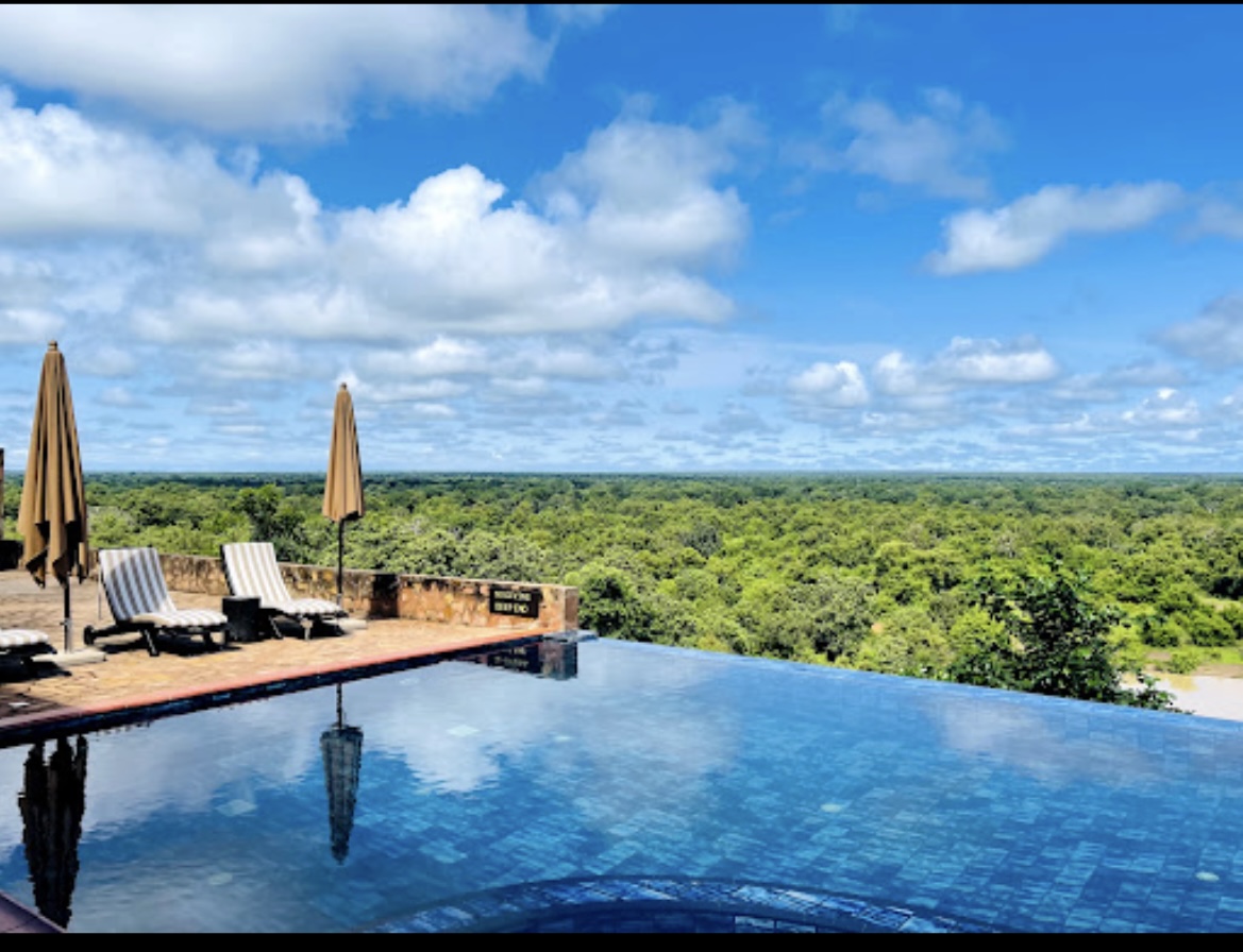 ZAINA LODGE 