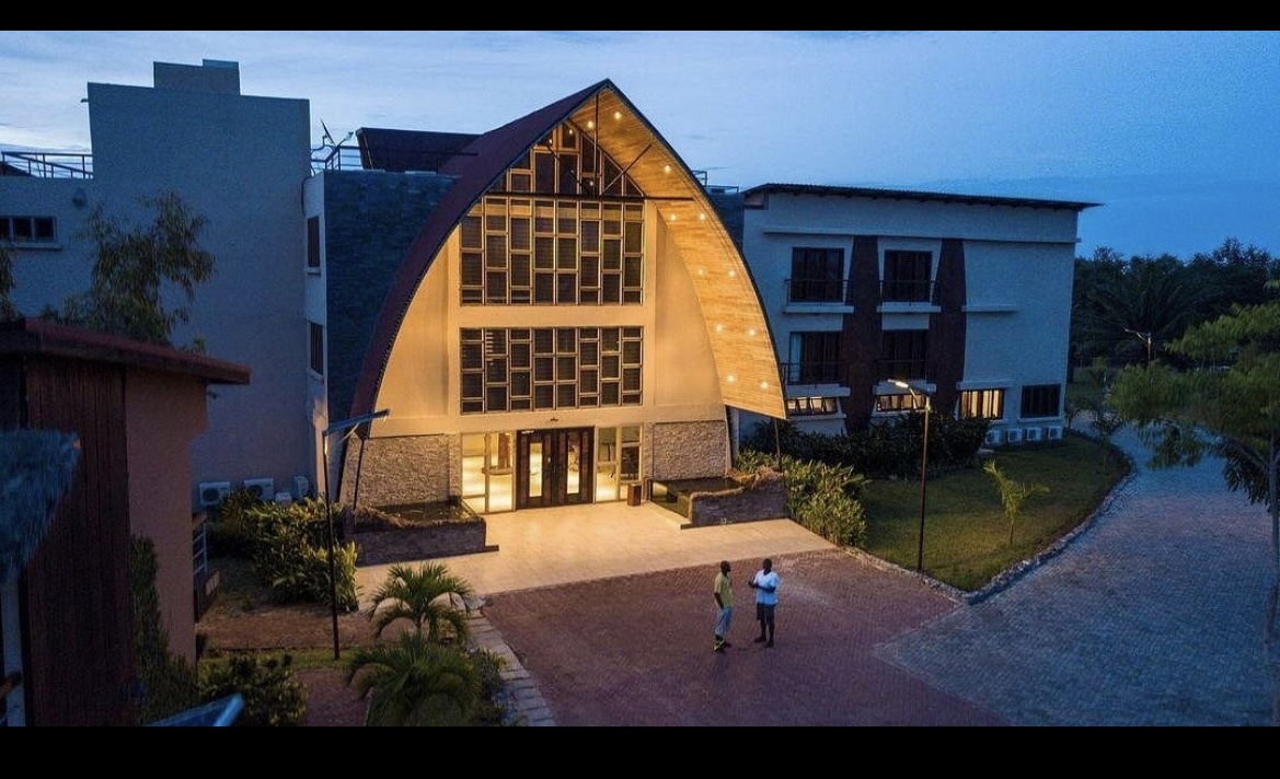 ACQUA SAFARI RESORT 