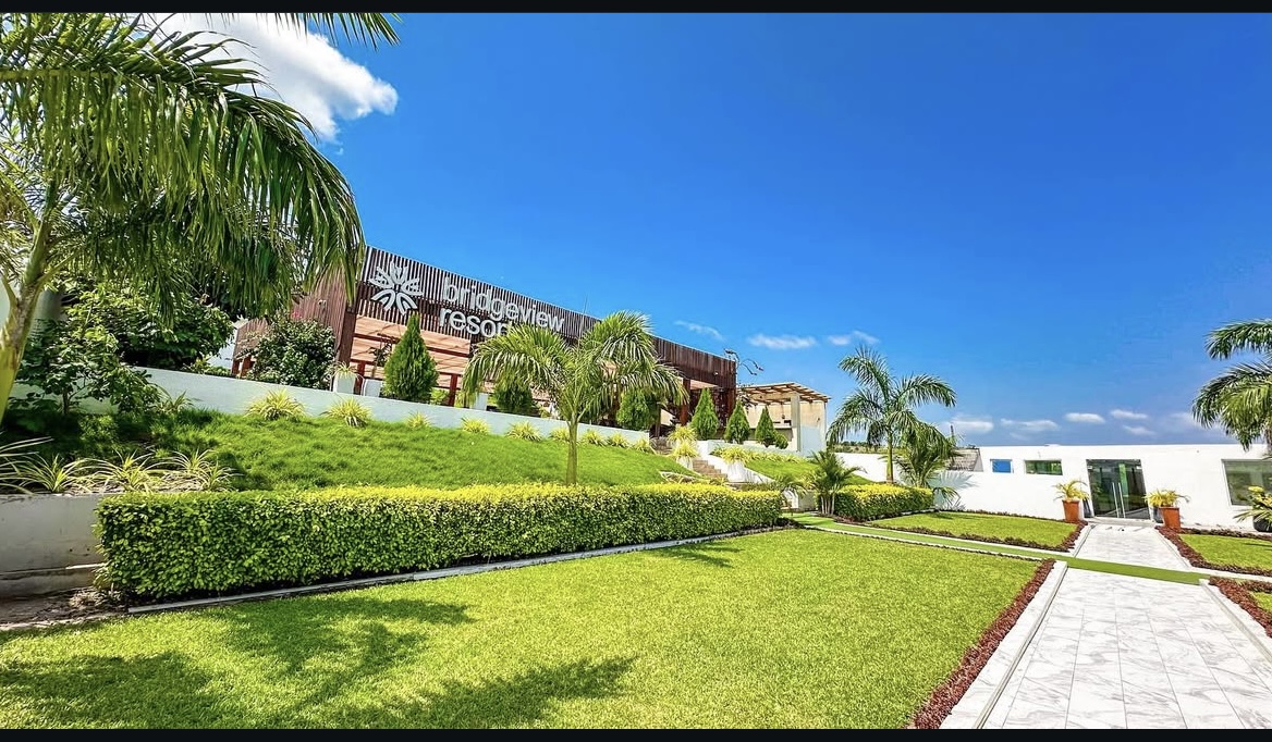 BRIDGE VIEW RESORT 