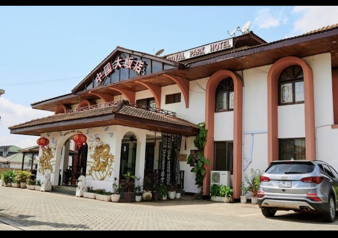 ROYAL PARK RESTAURANT 