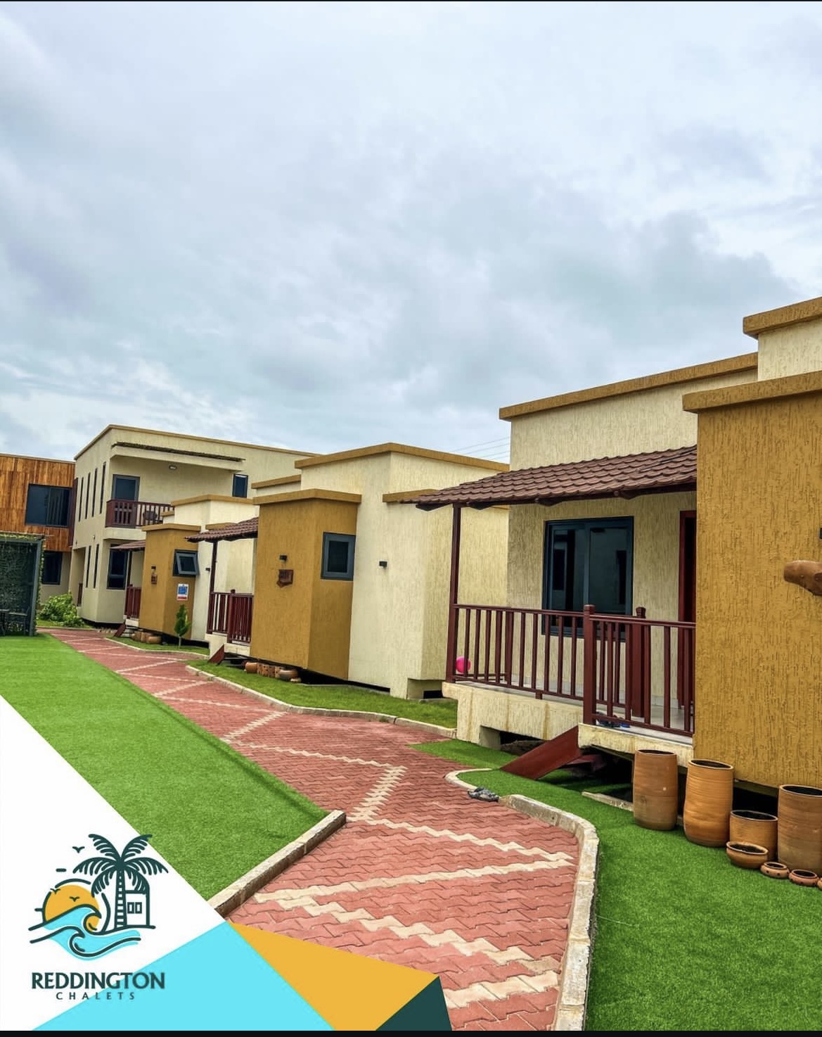 REDDINGTON BEACH RESORT