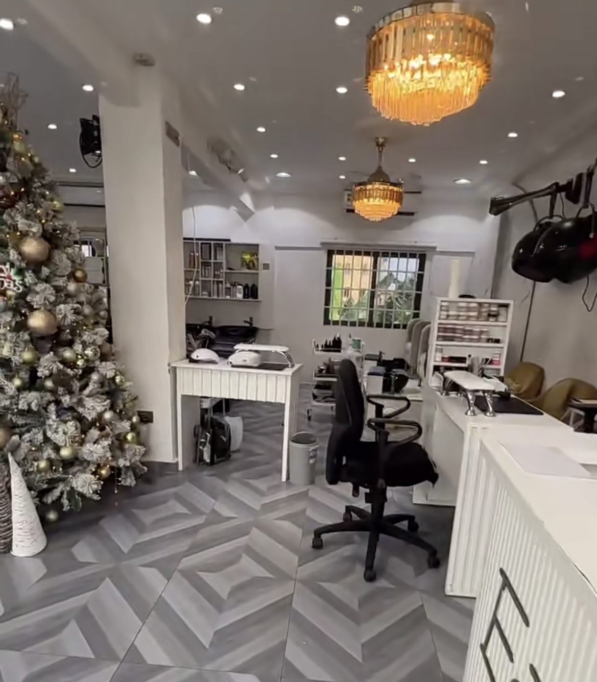 ESTILO UNISEX SALON 