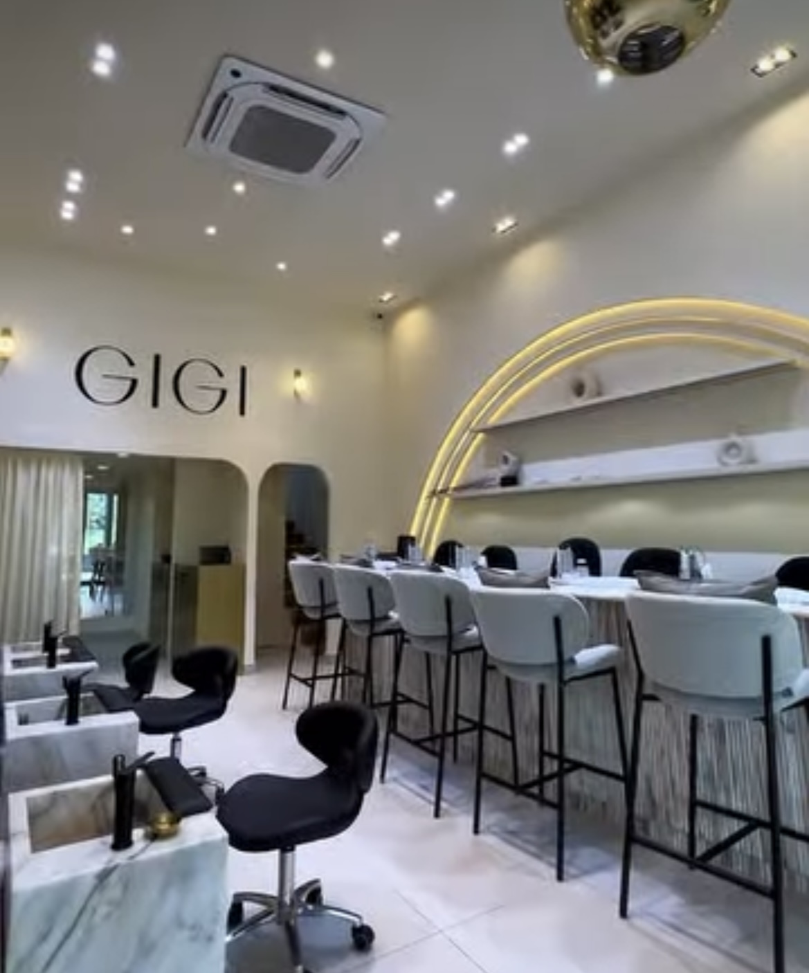 GIGI BEAUTY BAR